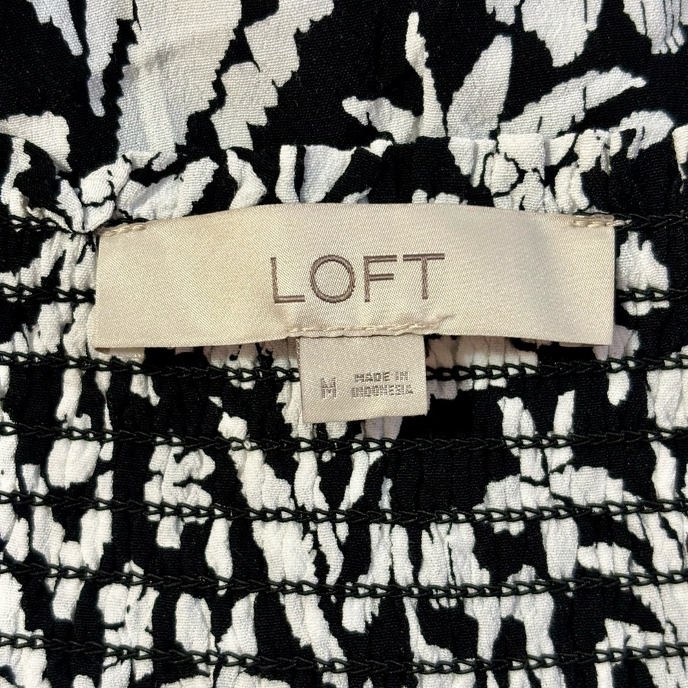 LOFT Ruffle Shell - Picture 3 of 3